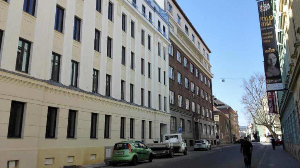 브르노 Apartmans In The Center With Privat Parking 아파트 외부 사진